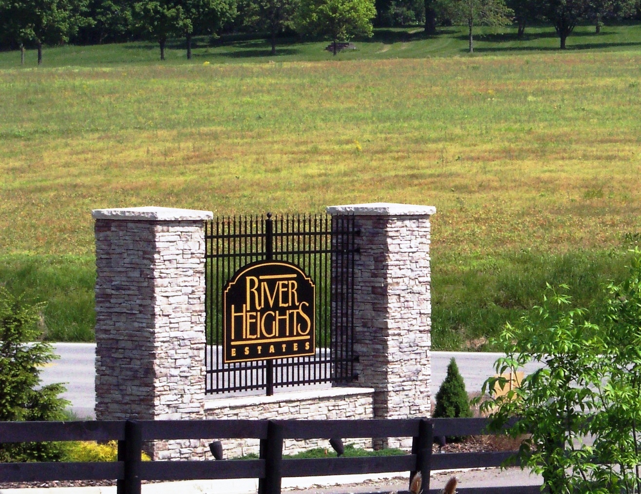 River Heights Estates Enterance off Highway 44